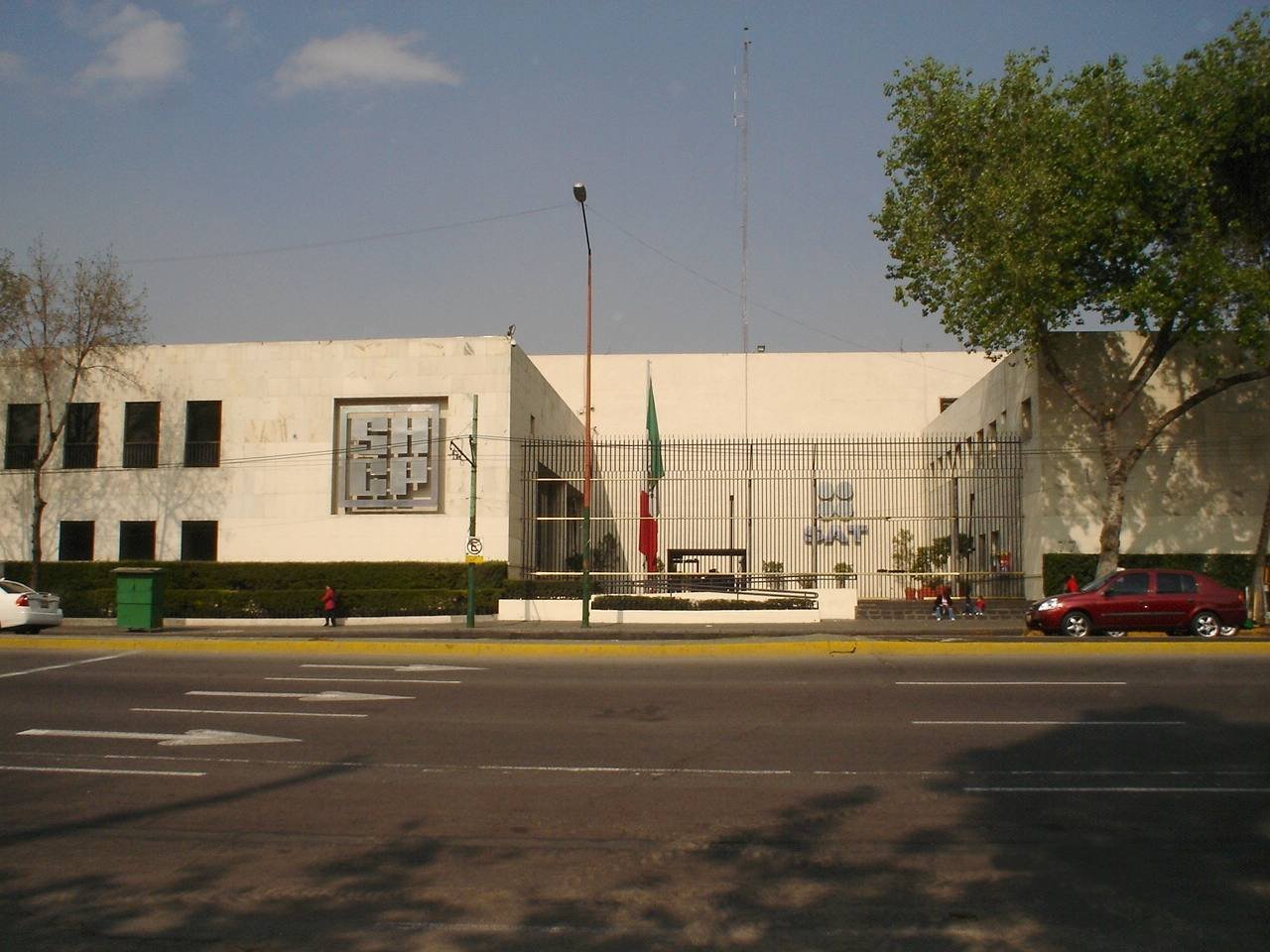 Las participaciones federales a los estados caen 1.8% real, la primera baja en seis años